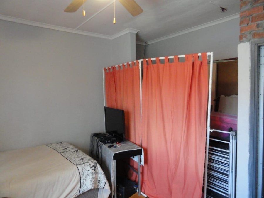 4 Bedroom Property for Sale in Avondale Western Cape